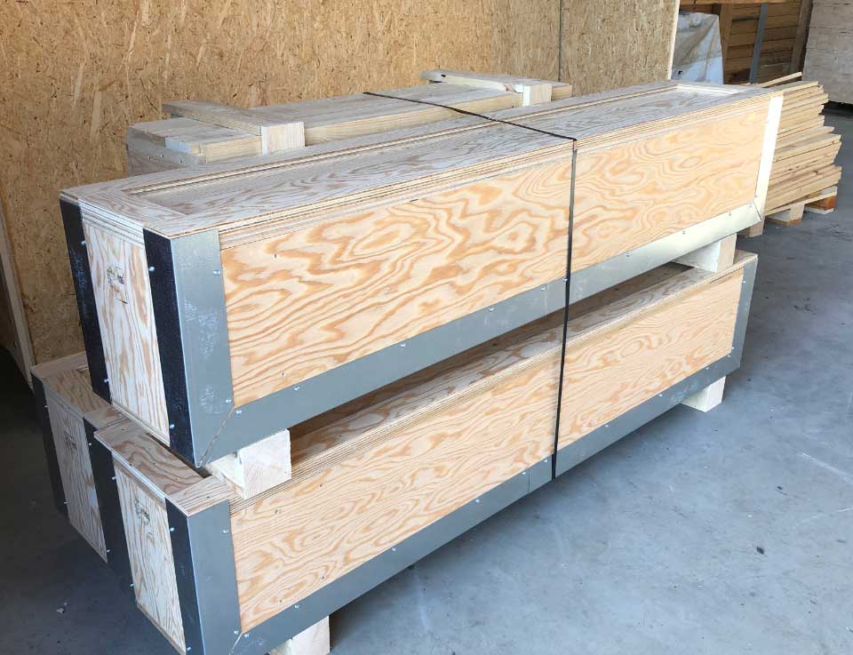 transportkasser i krydsfiner - trækasser med bekyttelseskanter